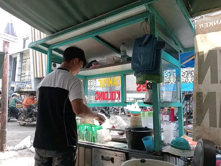 Es Cendol Legendaris yang Menjaga Rasa, Menyimpan Sejarah
